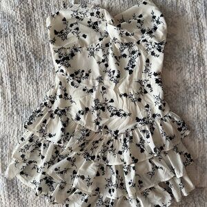 Forever 21- Black and Cream